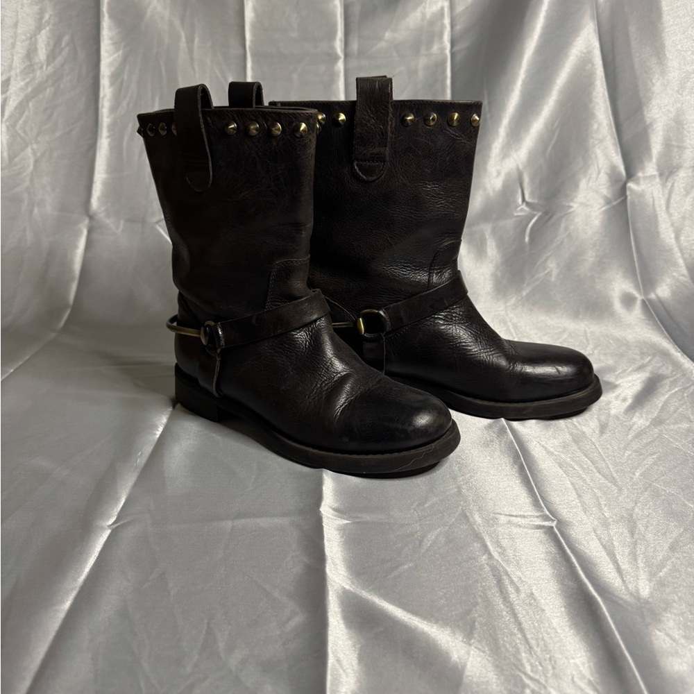 BOEMOS $360 Brown Leather Studded Mid Calf Pull On Boots
Made in Italy Size 36 - Picture 3 of 8
